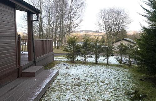 Beattock House | 4 Bed House - Sleeps 9 - HotTub - Parking