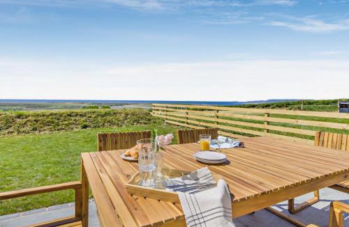 Appledore House | 4 Bed in Appledore 91648