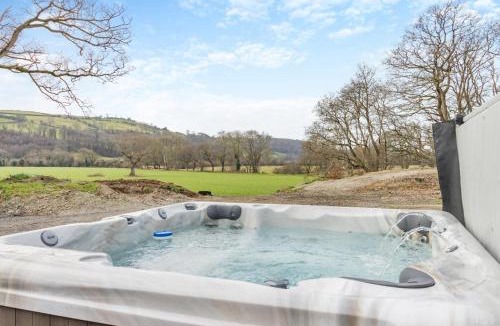 Glandyfi House | 4 Bed in Capel Bangor oc-m30145