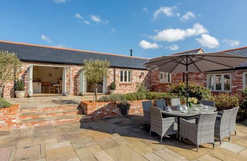 Dorchester House | 4 Bed in Dorchester oc-42204