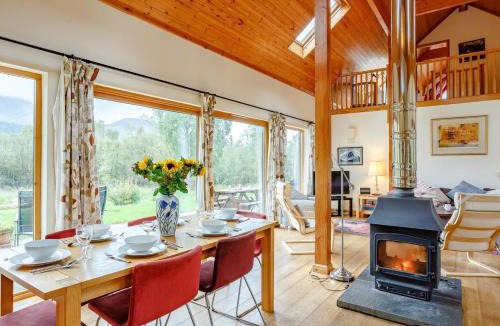 Muirshearlich House | 4 Bed in Fort William 78875