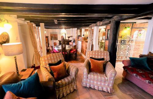 Godshill House | 4 Bed in Godshill IC034