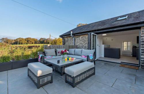 Llandovery House | 4 Bed in Llandovery 90307