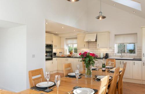 Llangeler House | 4 Bed in Llandysul oc-66640