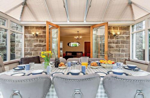 Crich House | 4 Bed in Matlock oc-52094