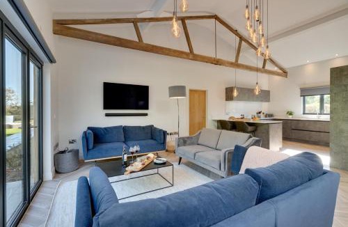 East Dereham House | 4 Bed in Mattishall oc-2367