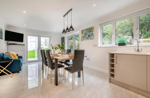 Porth House | 4 Bed in Newquay oc-b29882