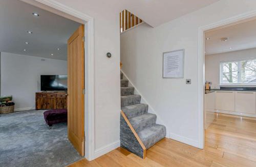 Penygroes House | 4 Bed in Penygroes 86423