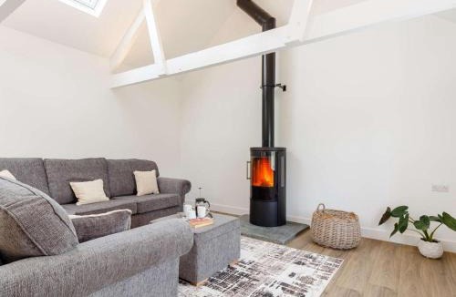 Redruth House | 4 Bed in Redruth oc-85825