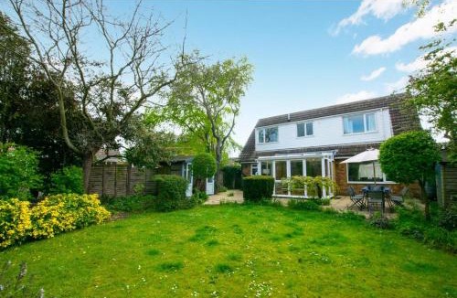 Reydon House | 4 Bed in Reydon oc-fll