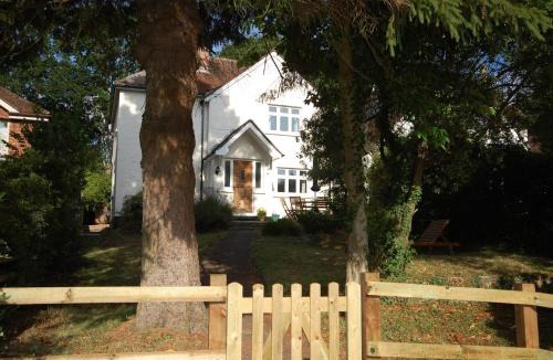 Studland House | 4 Bed in Studland DC046