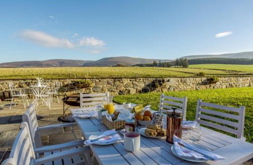 Ballindalloch House | 4 Bed in The Cairngorms 80298