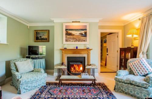 Ladock House | 4 Bed in Truro 75546