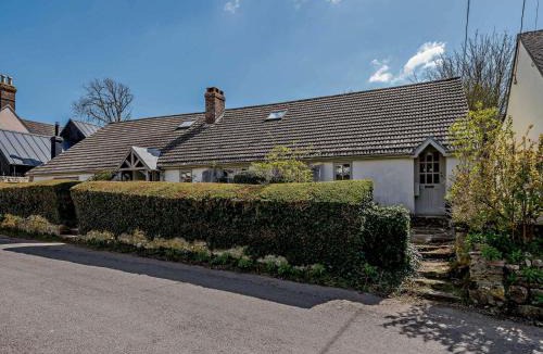 West Lulworth House | 4 Bed in Wareham oc-dc176