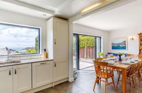 Wembury House | 4 Bed in Wembury 81118