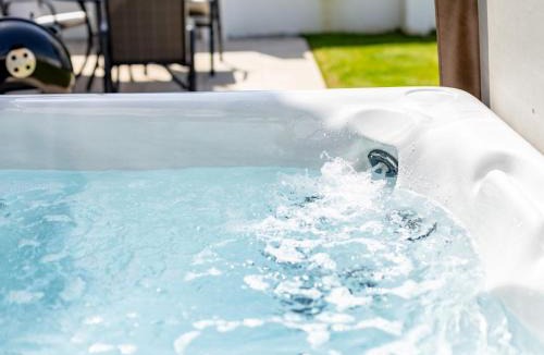 Westleigh House | 4 Bed in Westward Ho 74997