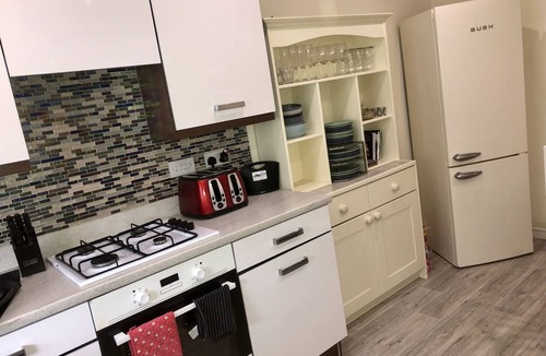 Clyst St Mary House | 4 Bed Townhouse sleeps 7