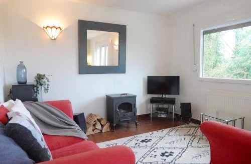 Tilly-Capelle House | 4 Bed Valley Retreat