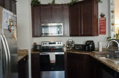 Wilmer House | 4-bedrm home in Wilmer, master suite, private front office, 25min-Dwntwn Dallas.