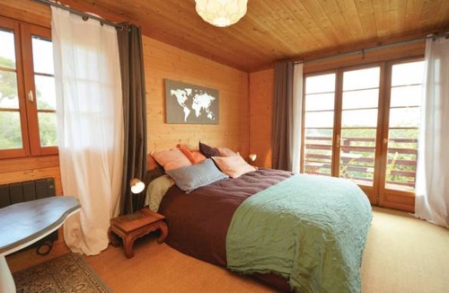 Thezan-les-Beziers House | 4 bedroom accommodation in Thezan-les-Béziers