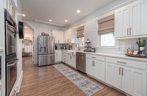 University Place House | 4 bedroom/2.5 bath restored 1910 beauty minutes from main KU campus & downtown.