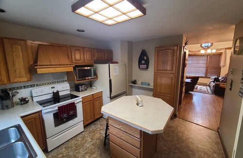 Town of Webb House | 4 Bedroom 2 Bath camp in the heart of Old Forge