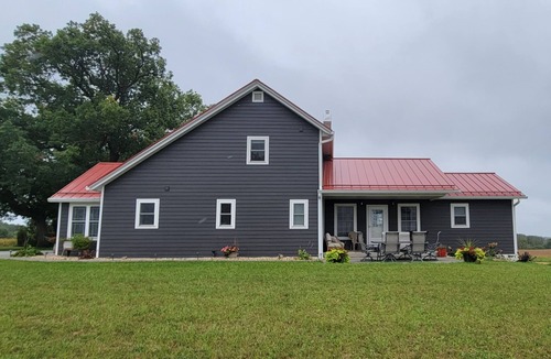 Richland Center House | 4 Bedroom, 3 bath home with panoramic ridgetop views