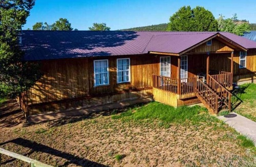 Rutheron House | 4 Bedroom, 3 Bath Duplex - 6 Beds