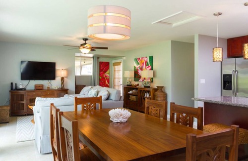 Waimanalo Beach House | 4 Bedroom/3 Bathroom Private Home