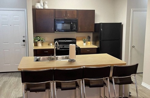 Stillwater Condo | 4 Bedroom/4 Bath Condo- 2 Blocks From Campus