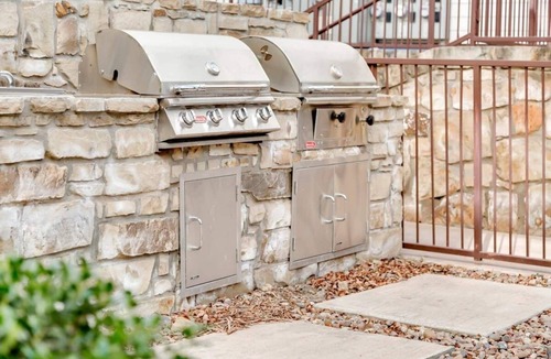 Stillwater Condo | 4 Bedroom/4 Bath Condo- 2 Blocks From Campus