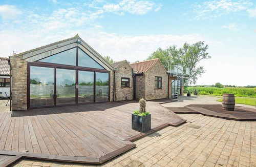 Skegness Cottage | 4 bedroom accommodation in Burgh le Marsh