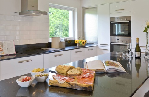 Cheriton Bishop Cottage | 4 bedroom accommodation in Cheriton Bishop