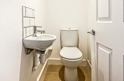 East Grinstead Cottage | 4 bedroom accommodation in East Grinstead