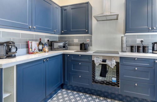 Mountain Ash Cottage | 4 bedroom accommodation in Rhondda Valley