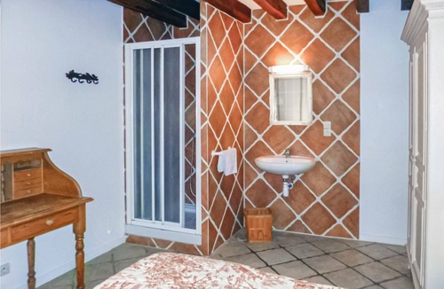 Vaudoy House | 4 bedroom accommodation in Vaudoy-en-Brie