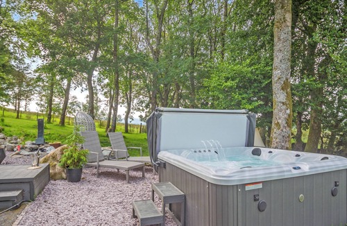 Cwmtirmynach Cottage | 4 bedroom accommodation in Betws-Y-Coed