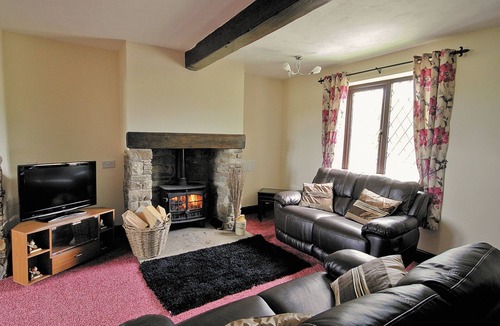 Forsbrook Cottage | 4 bedroom accommodation in Kingsley Moor