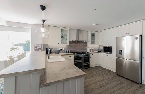 Menai Bridge Cottage | 4 bedroom accommodation in Menai Bridge