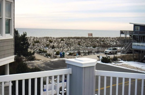 Harvey Cedars House | 4 bedroom accommodation in Harvey Cedars