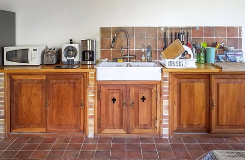 Saint-Bonnet House | 4 bedroom accommodation in Saint-Bonnet