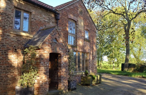 Darlington Cottage | 4 bedroom accommodation in Low Dinsdale