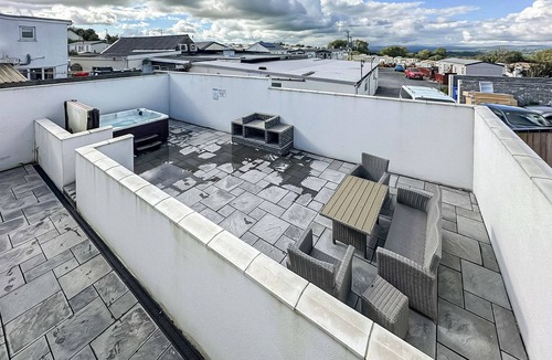 Tavernspite Cottage | 4 bedroom accommodation in Tavernspite