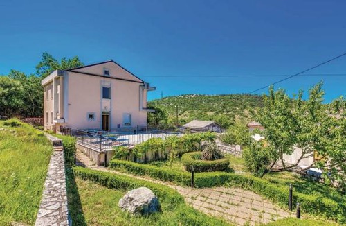 Krizisce House | 4 bedroom accommodation in Krizisce