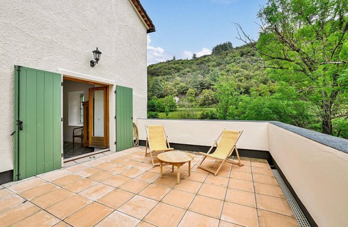 Valleraugue House | 4 bedroom accommodation in VALLERAUGUE