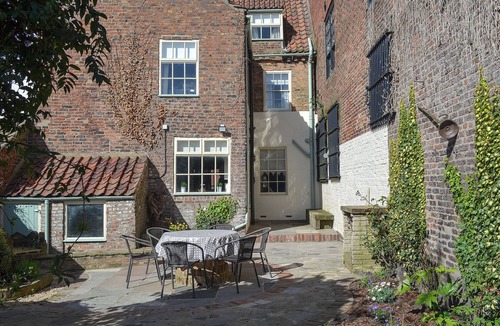 Bridlington Cottage | 4 bedroom accommodation in Bridlington