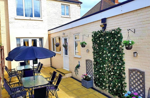Folkestone Cottage | 4 bedroom accommodation in Folkestone