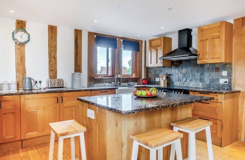 Halesworth Cottage | 4 bedroom accommodation in Halesworth