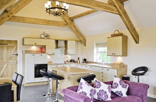 Whitland Cottage | 4 bedroom accommodation in Tavernspite