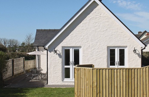 Whitland Cottage | 4 bedroom accommodation in Tavernspite